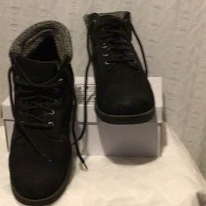 original rugged outback boats